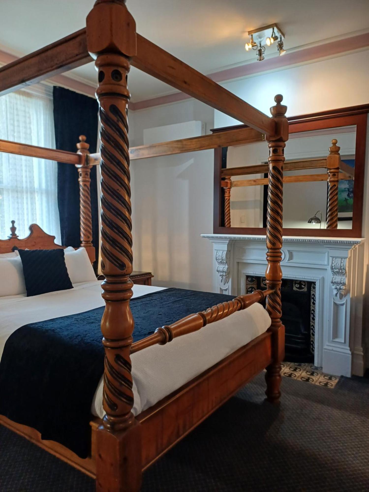 Art Hotel On York Launceston Eksteriør billede