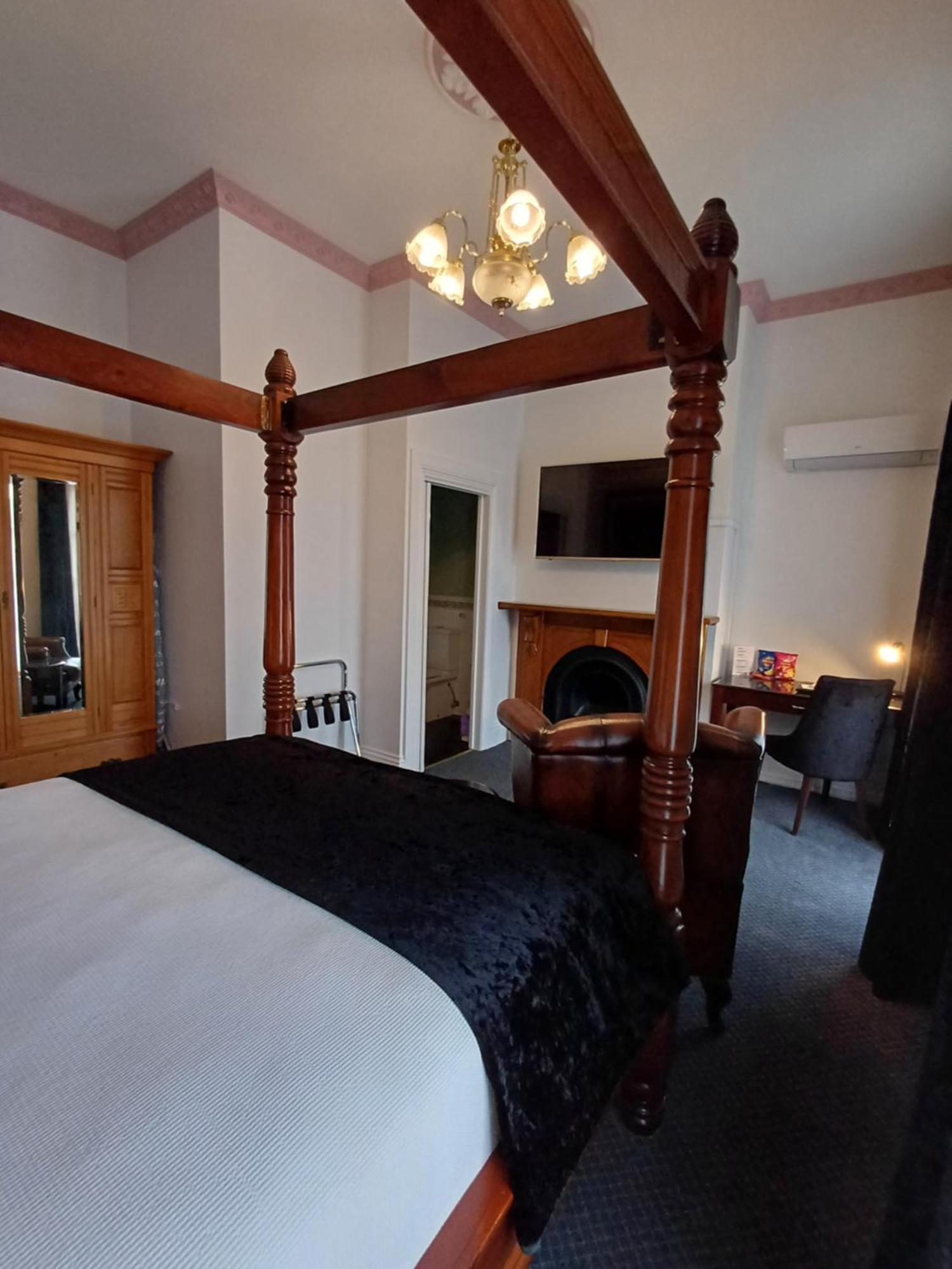 Art Hotel On York Launceston Eksteriør billede